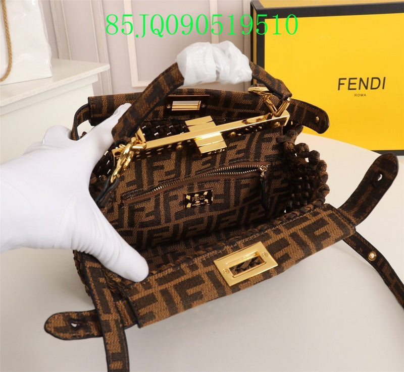 GC - Shoulder - 3089
