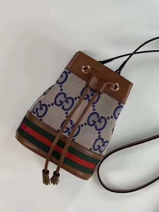 GUI - Luxurious Totes - 113