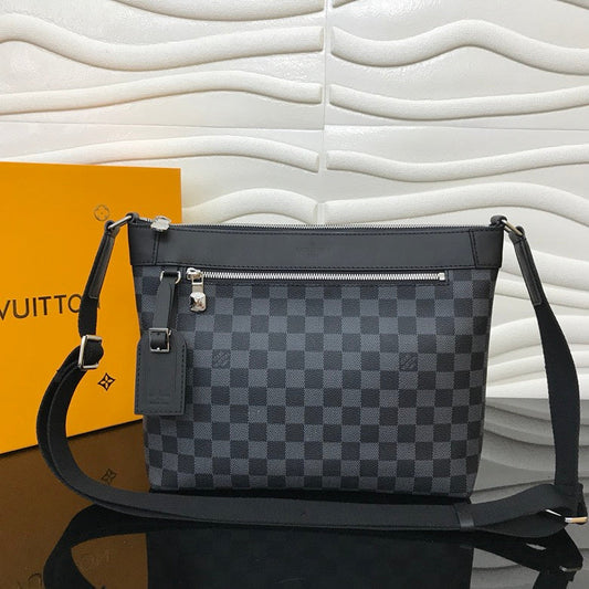 LOV - Luxurious Totes - 1141
