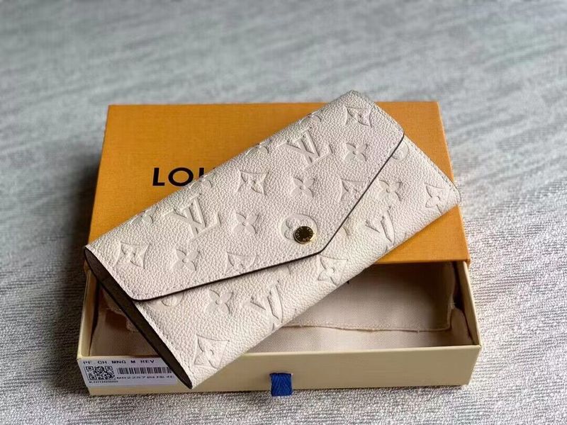 LOV - Luxurious Totes - 237