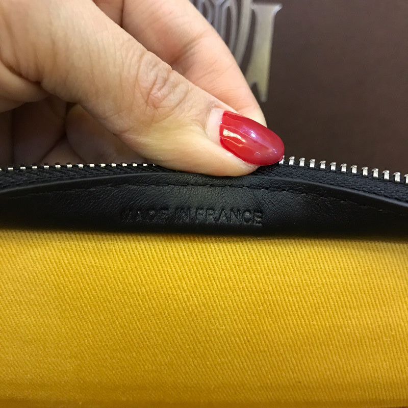 Lux-Totes - GOD Bags - 370