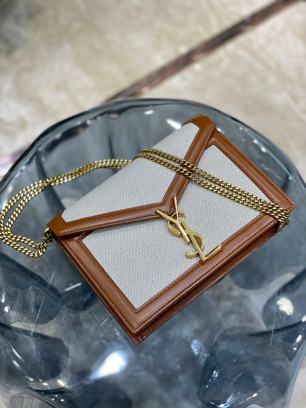 Luxurious Totes - Latest - 8479