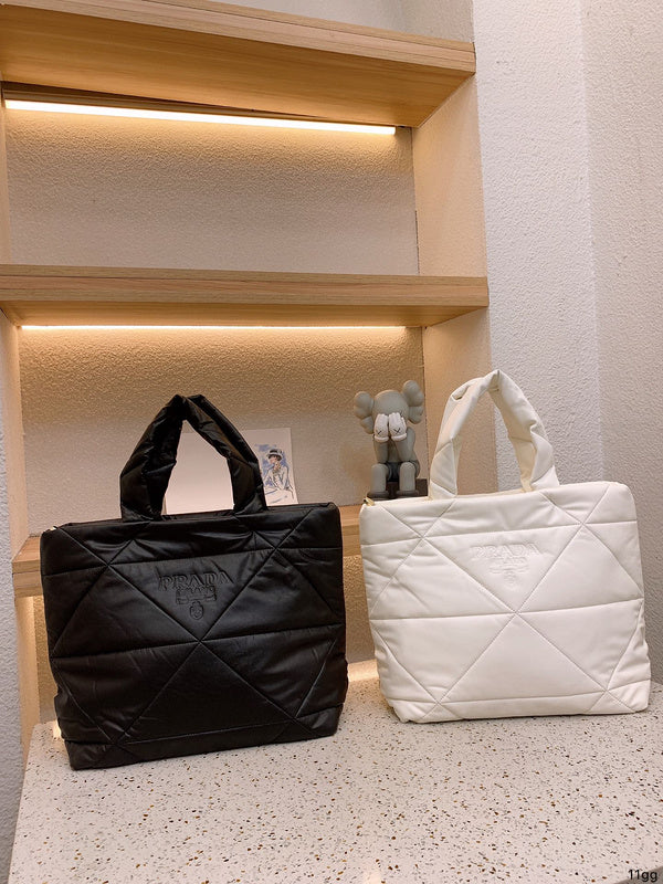 Luxurious Totes - PDA3 Bags - 154