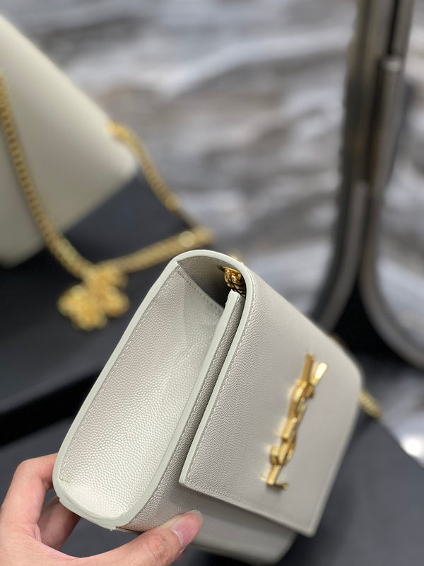 Luxurious Totes - Latest - 8010