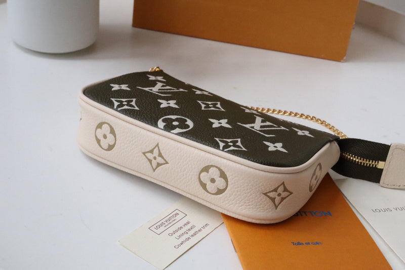 LOV - Luxurious Totes - 1715