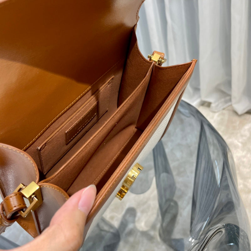 Luxurious Totes - Latest - 8475