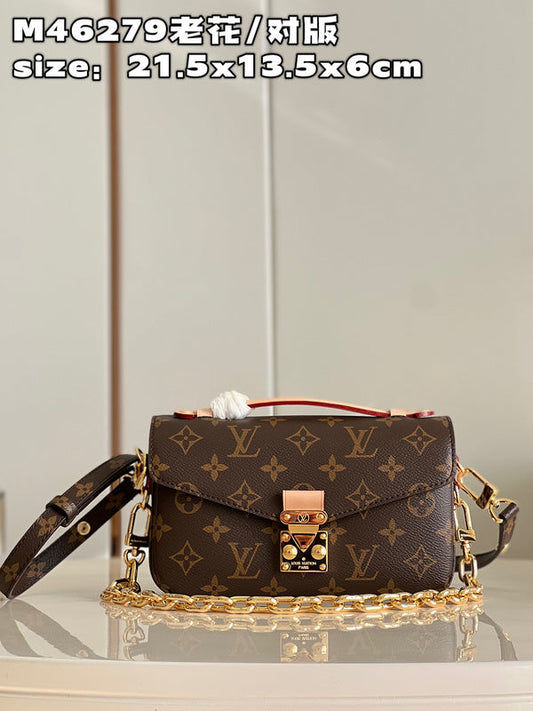 LOV - Luxurious Totes - 792