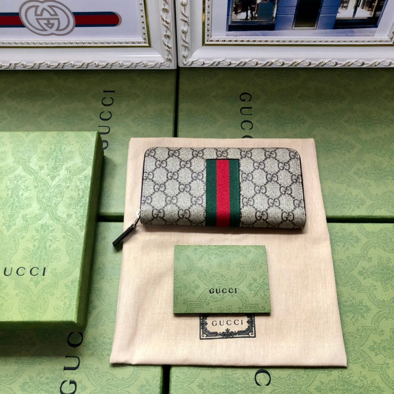 GUI - Luxurious Totes - 190