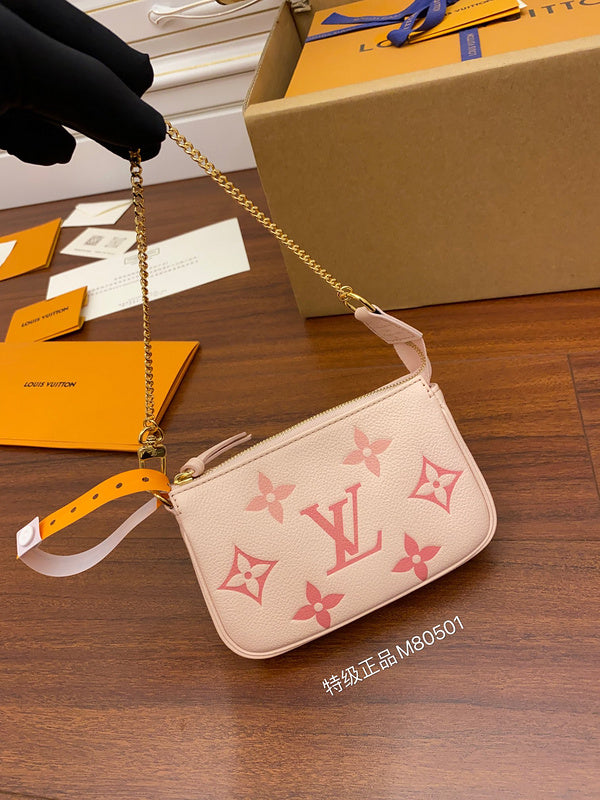 LOV - Luxurious Totes - 1049