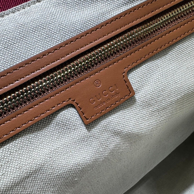 GUI - Luxurious Totes - 091