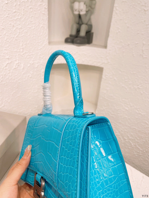 Luxurious Totes - BGA2 Bags - 161