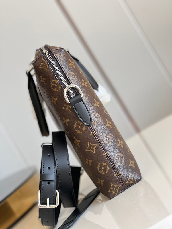 LOV - Luxurious Totes - 2173
