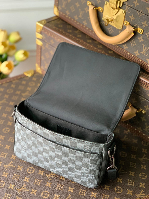 Luxurious Totes - Latest - 1261