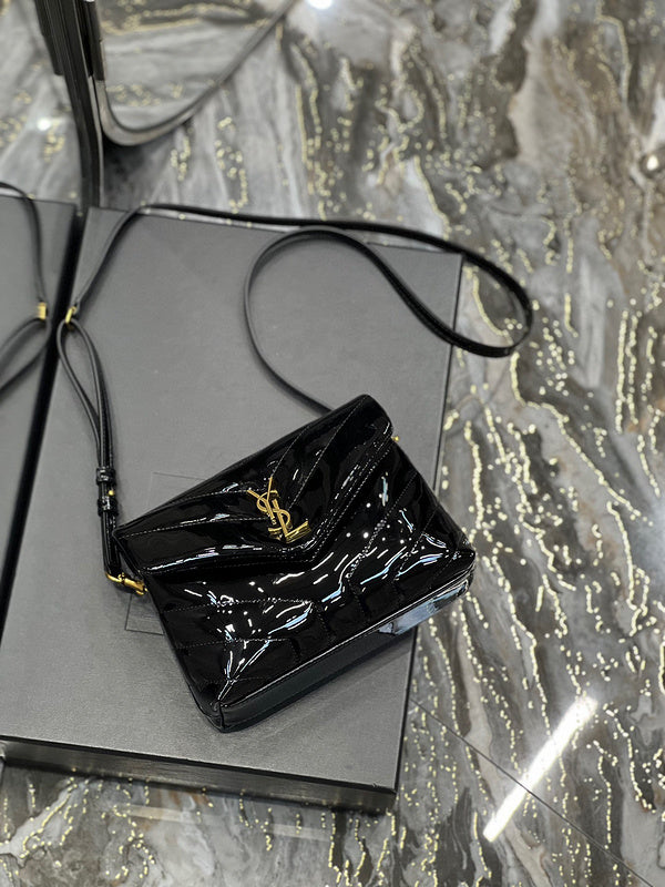 Luxurious Totes - Latest - 8070