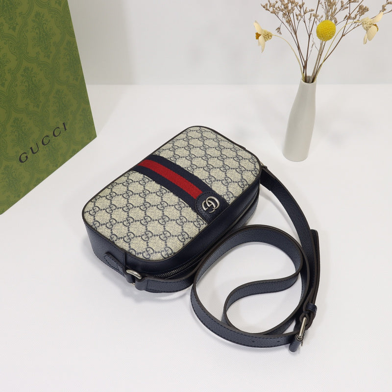 GUI - Luxurious Totes - 1111
