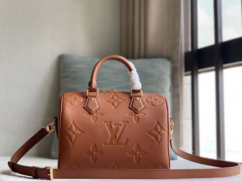 LOV - Luxurious Totes - 1106