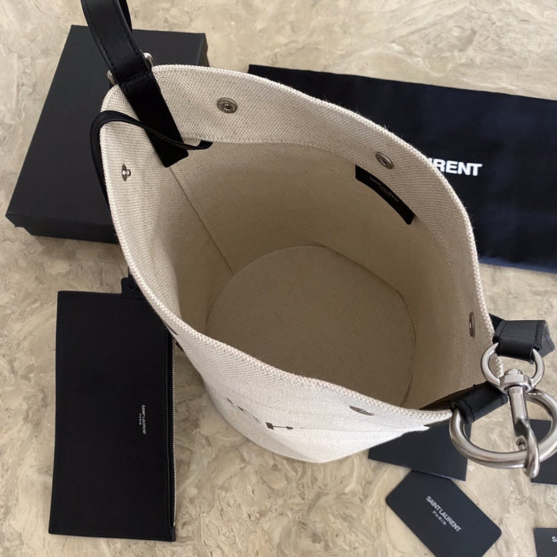 Luxurious Totes - Latest - 8755