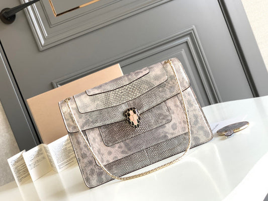 Luxurious-Totes - BVLGA Bags - 647