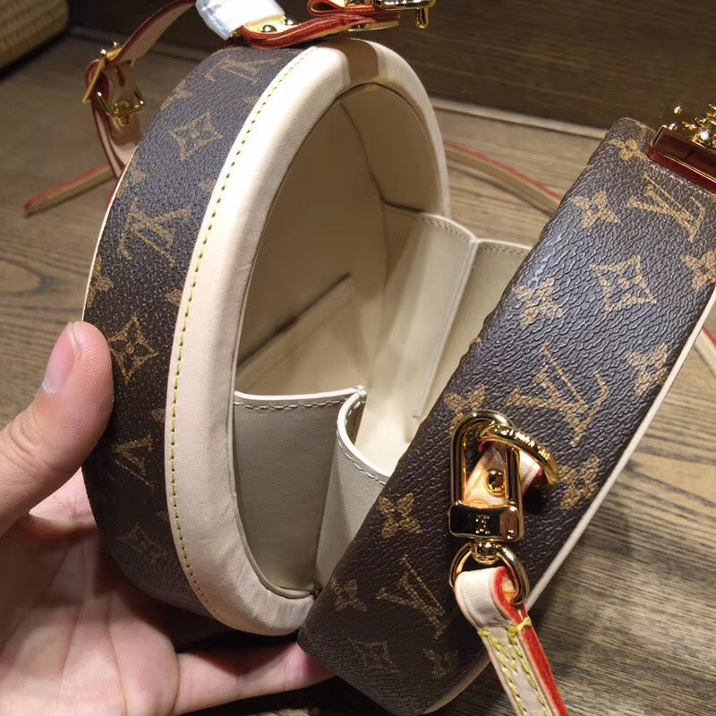 LOV - Luxurious Totes - 2767