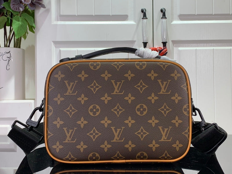 LOV - Luxurious Totes - 062