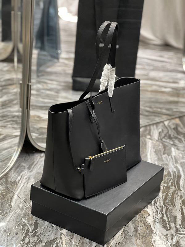 Luxurious Totes - Latest - 8241