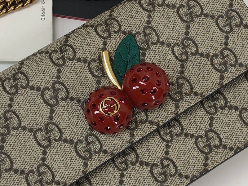 GUI - Luxurious Totes - 748