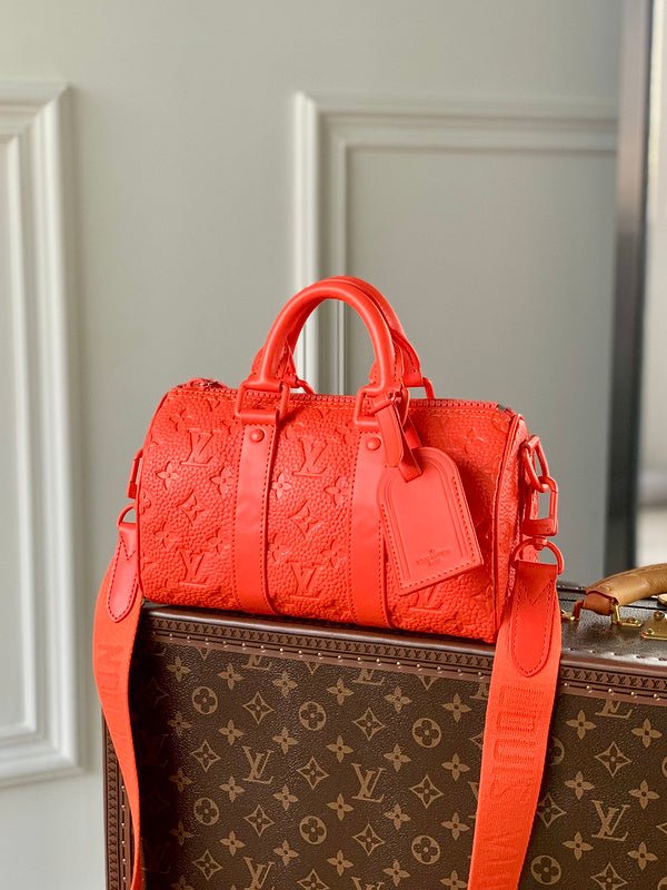 LOV - Luxurious Totes - 1256