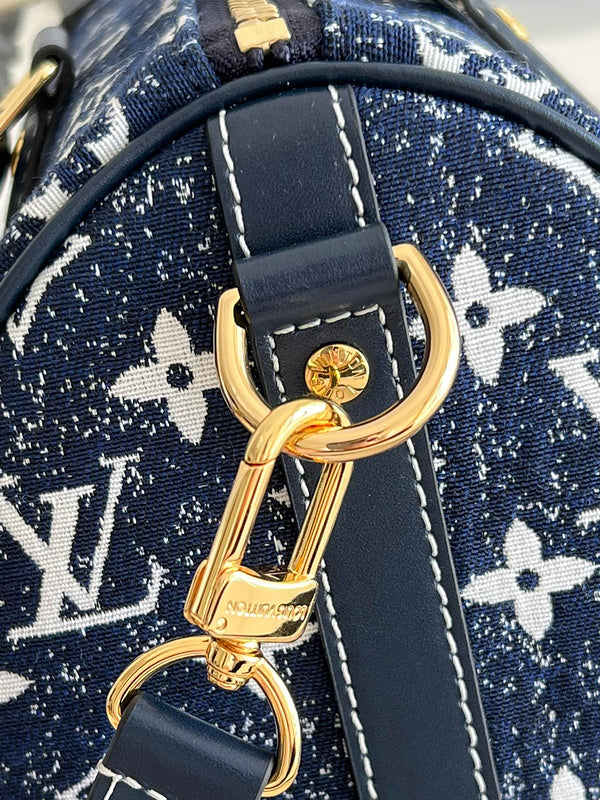 LOV - Luxurious Totes - 2066