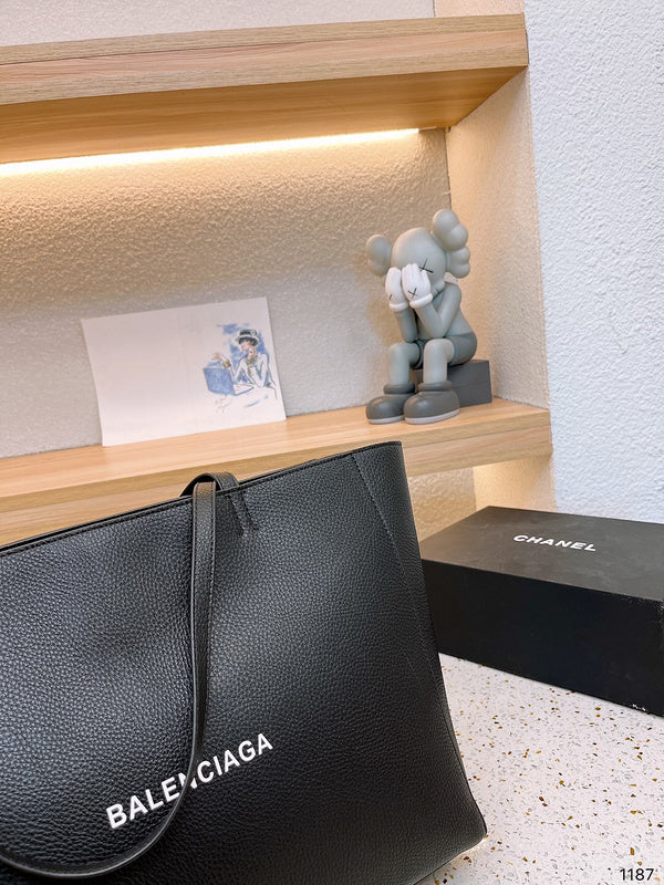 Luxurious Totes - BGA2 Bags - 290