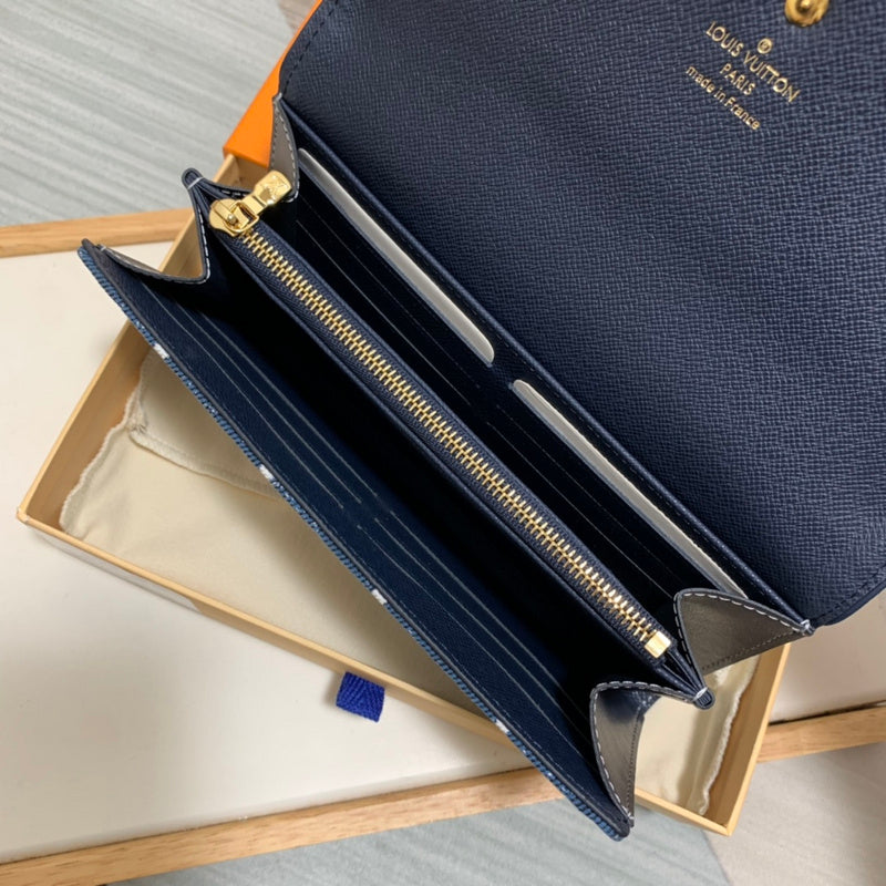 LOV - Luxurious Totes - 1779