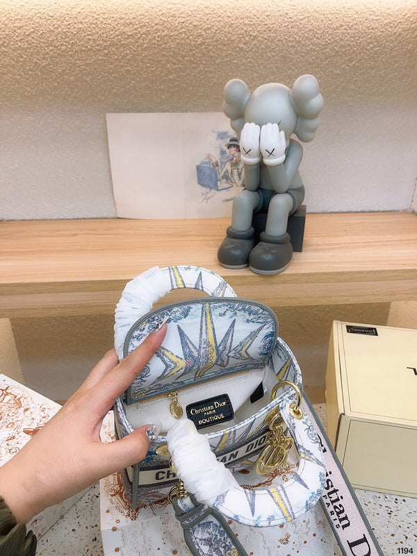 Luxurious Totes - DOR2 Bags - 056