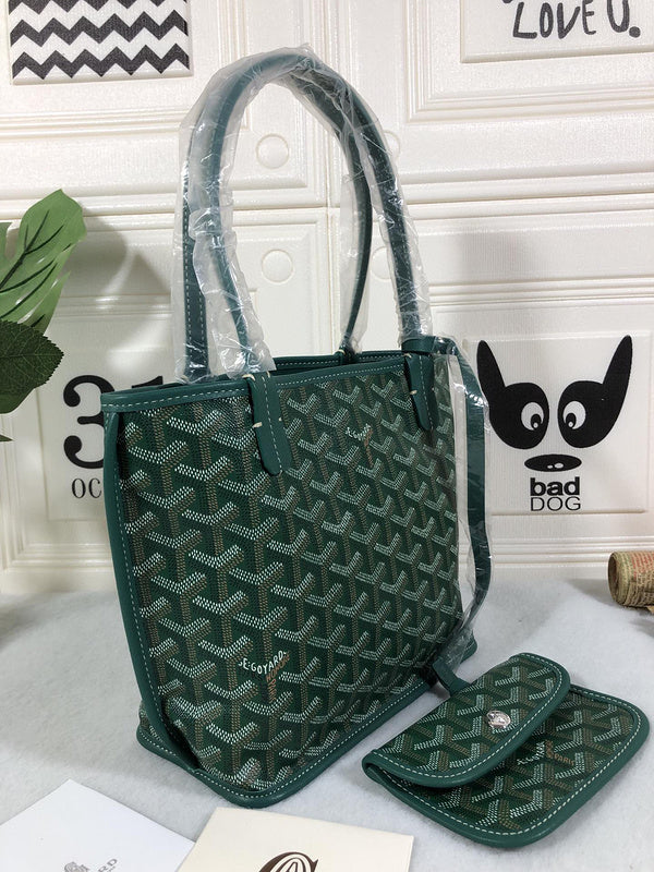 Lux-Totes - GOD Bags - 245