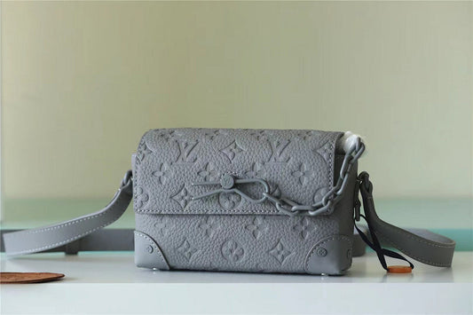 Lux-Totes - LOV Bags - 3875