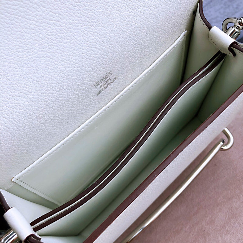 Luxurious Totes - Latest - 6880
