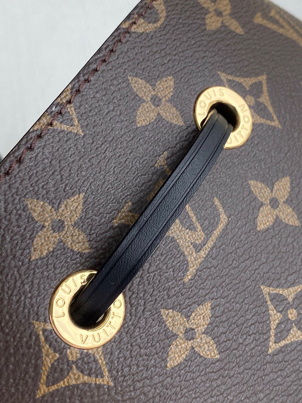 Luxurious Totes - Latest - 9728