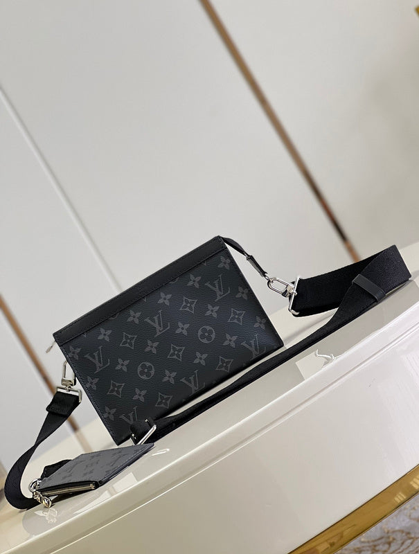 LOV - Luxurious Totes - 1982