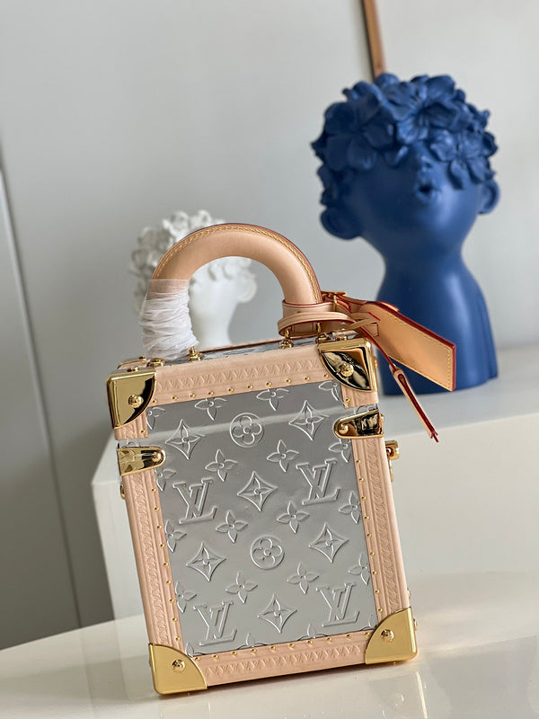 LOV - Luxurious Totes - 1394