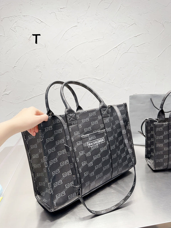 Luxurious Totes - BGA2 Bags - 303