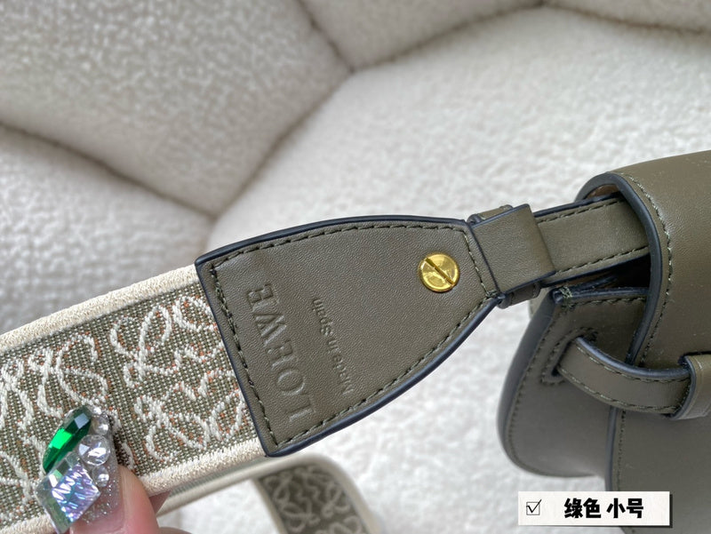 Luxurious Totes - LW-CH Bags - 015
