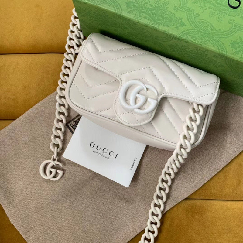 GUI - Luxurious Totes - 940
