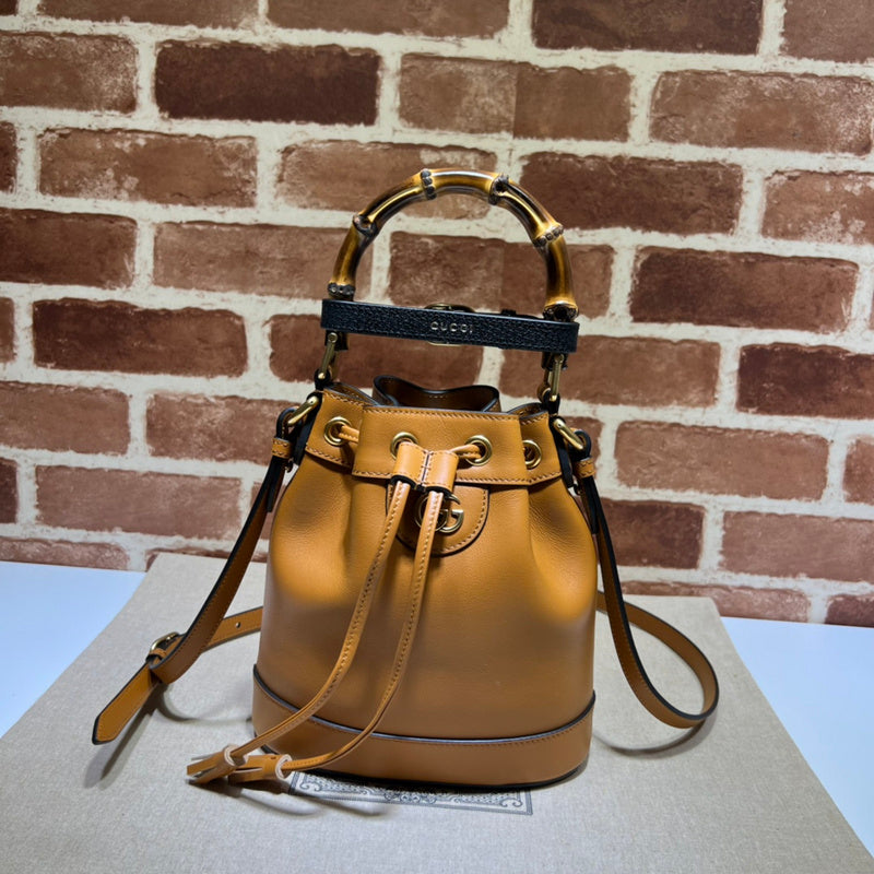 GUI - Luxurious Totes - 589