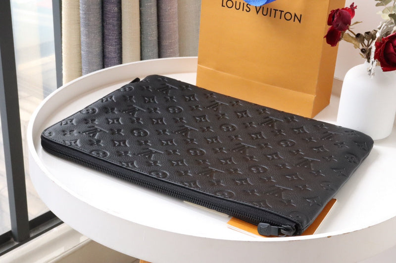 LOV - Luxurious Totes - 1823