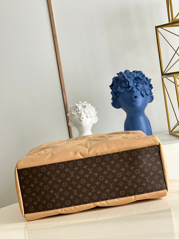 LOV - Luxurious Totes - 2118