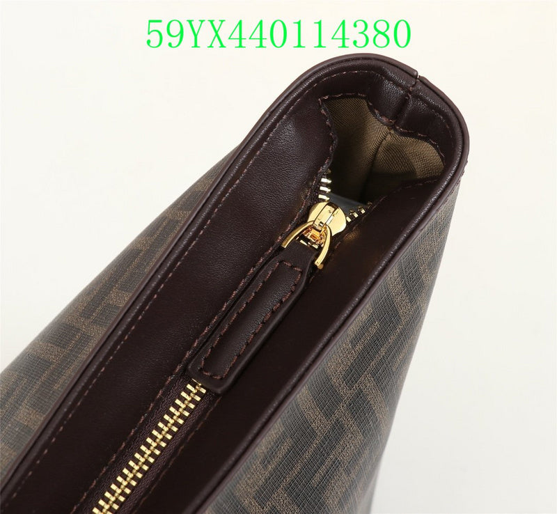 GC - Shoulder - 3469