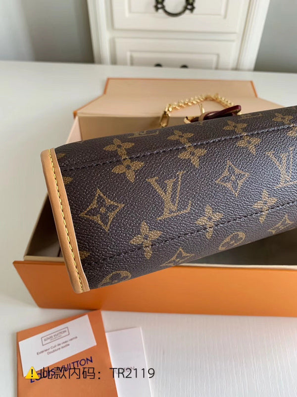 Luxurious Totes - Latest - 2424