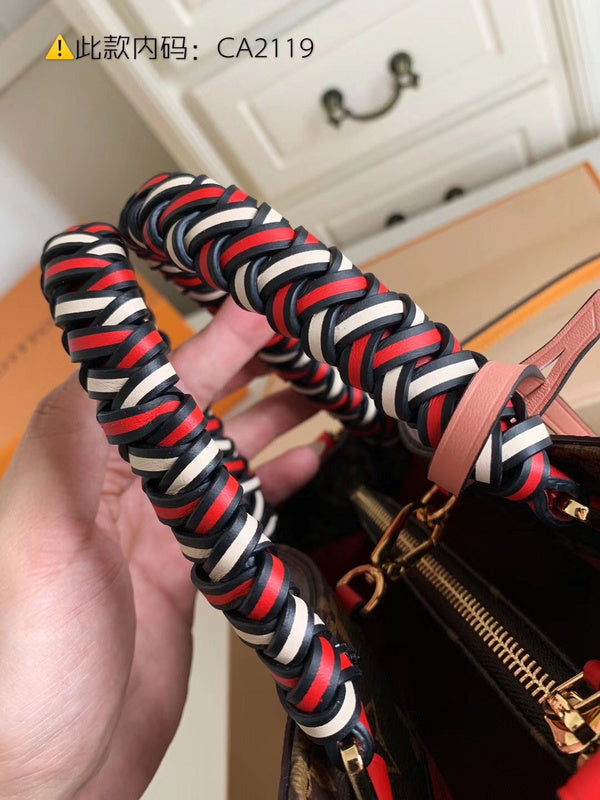 Luxurious Totes - Latest - 2420