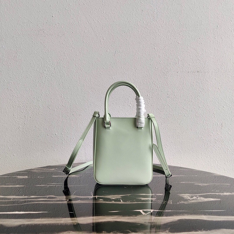 Luxurious Totes - Latest - 4647