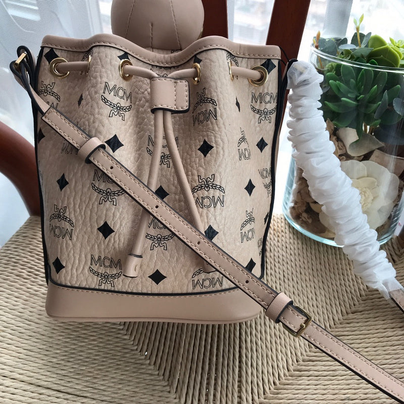 Luxurious Totes - Latest - 7827