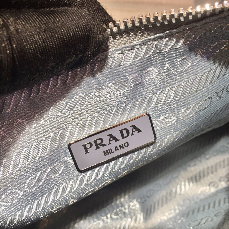 PDA - Luxurious Totes - 027