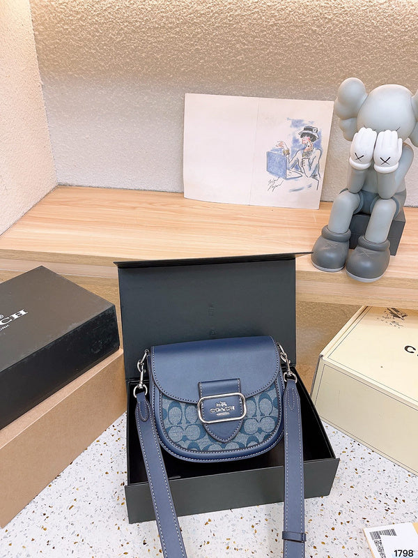 Luxurious Totes - CCH2 Bags - 005